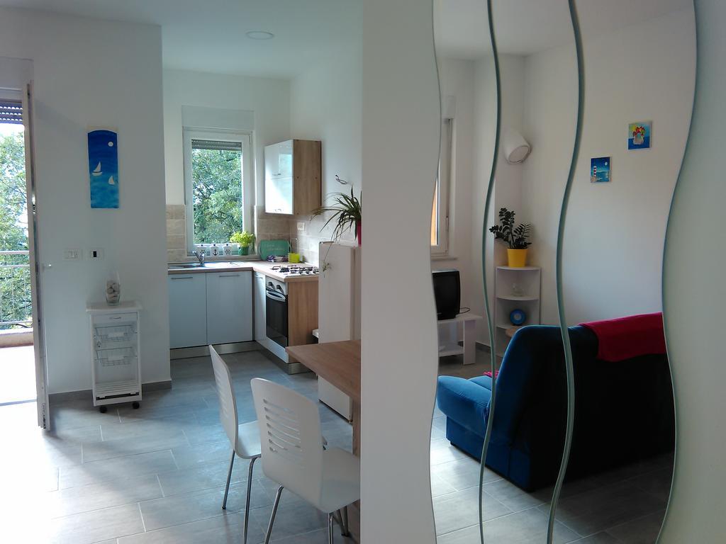 Apartment Julie 4 Fiume Esterno foto